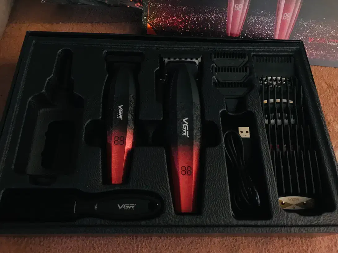 ست کامل ماشین سر زن و خط زنVGR|آرایشی، بهداشتی، درمانی|قیروکارزین, |دیوار