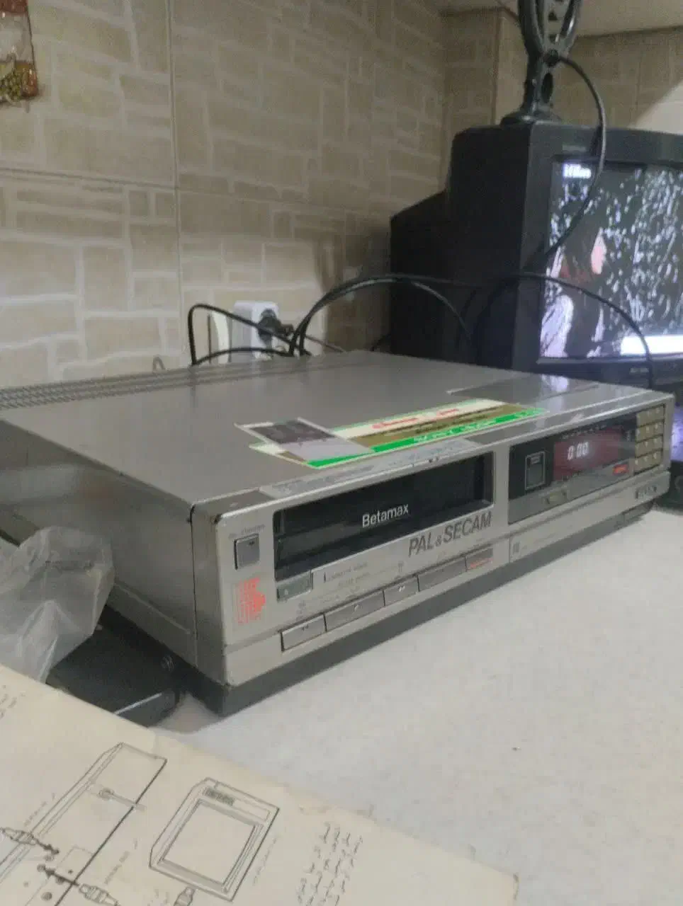 دستگاه فیلم کوچک سالم|پخشکننده DVD و ویدیو|تهران, وحیدیه|دیوار