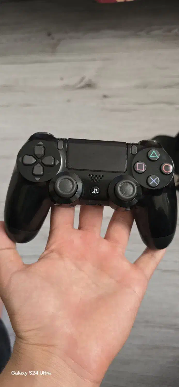 ps4دودسته|کنسول، بازی ویدئویی و آنلاین|کرج, فاز ۱ مهرشهر|دیوار