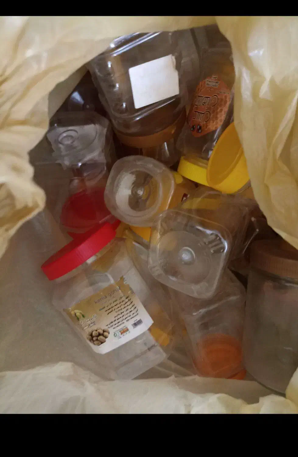 بانکه در زرد قوطی|ظروف نگهدارنده، پلاستیکی، یک‌بارمصرف|اصفهان, گرکان|دیوار