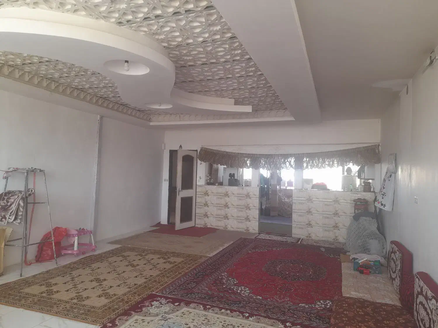 اجاره سوئیت طبقه ۴ در شهید سامانلو|اجارهٔ آپارتمان|قم, علی آباد سعدگان|دیوار