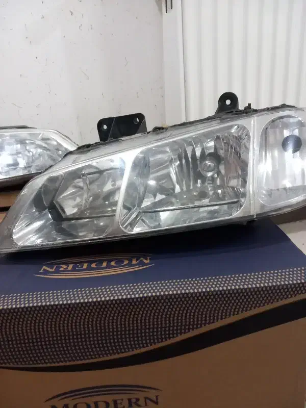 چراغ جلو پارس|قطعات یدکی و لوازم جانبی|شاهین‌شهر, شهرک سایت|دیوار