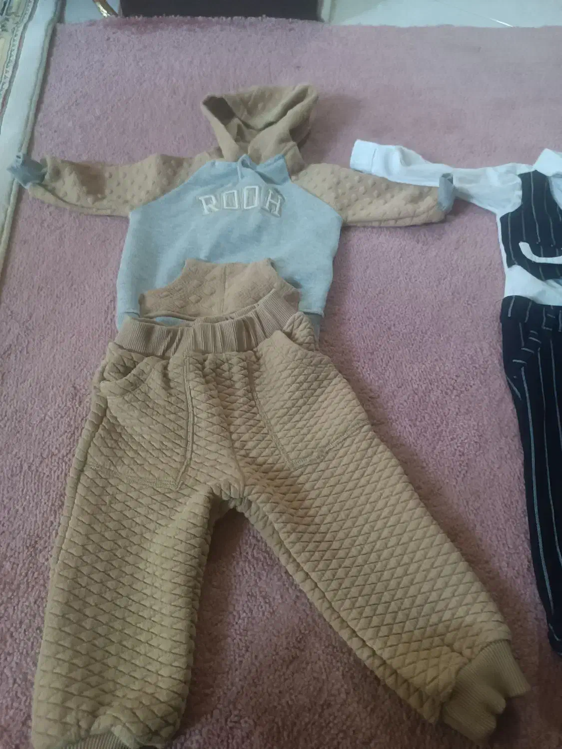 لباس بچه|کفش و لباس بچه|قم, انسجام|دیوار