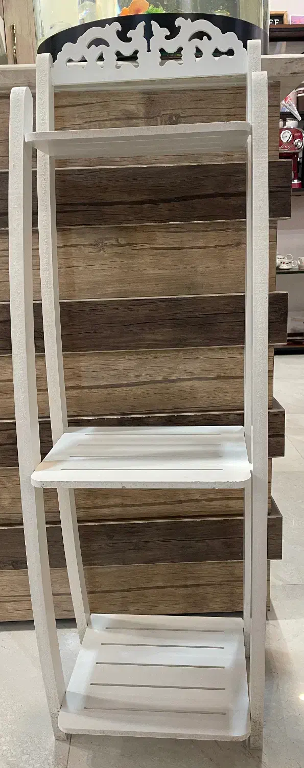 استند سه طبقه|کتابخانه، شلف، قفسه‌های دیواری|یزد, |دیوار