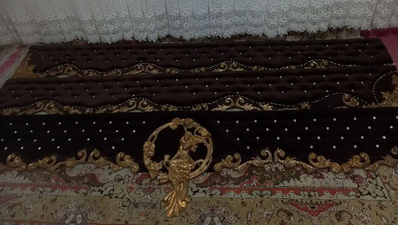 کتیبه مخملی پرده|پرده، رانر، رومیزی|ورزقان, |دیوار