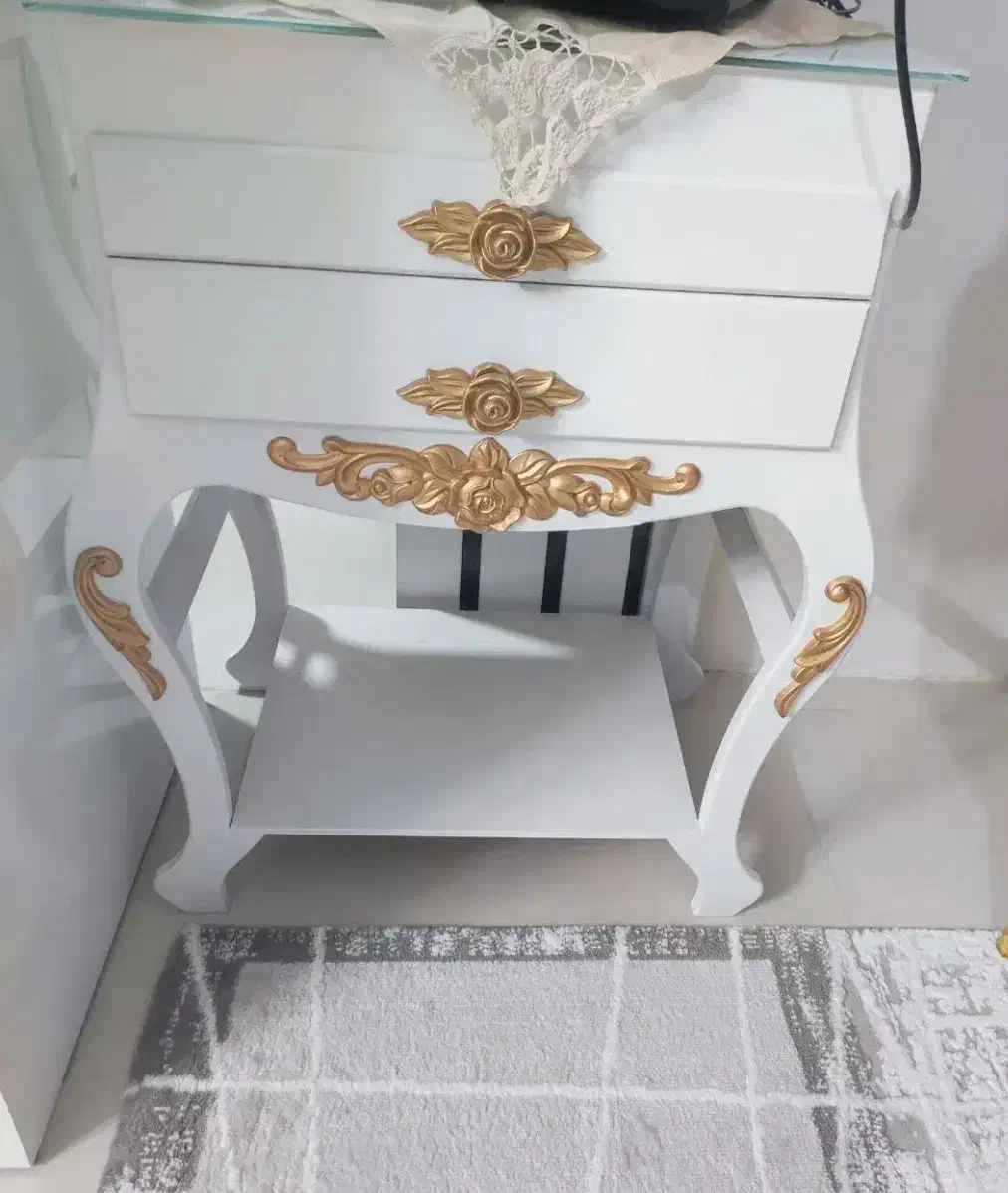 میز قاشق و چنگال|بوفه، ویترین، کنسول|طرقبه, |دیوار