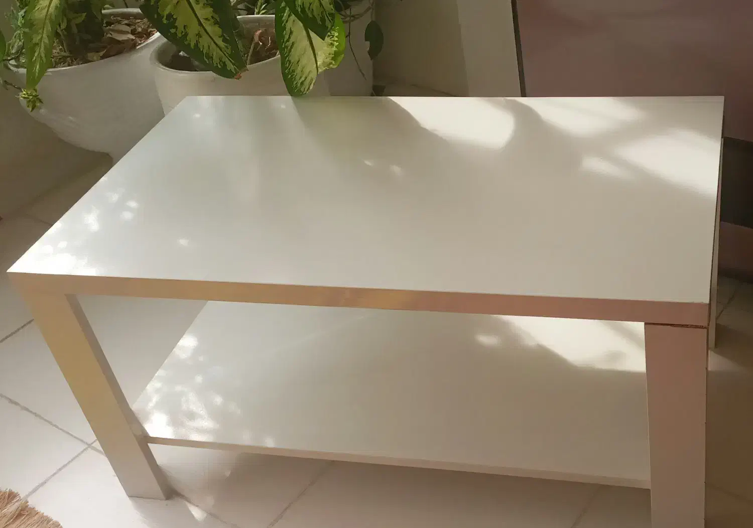 ۲ عدد میز|مبلمان خانگی و میز عسلی|شاهین‌شهر, شهرک گلدیس|دیوار