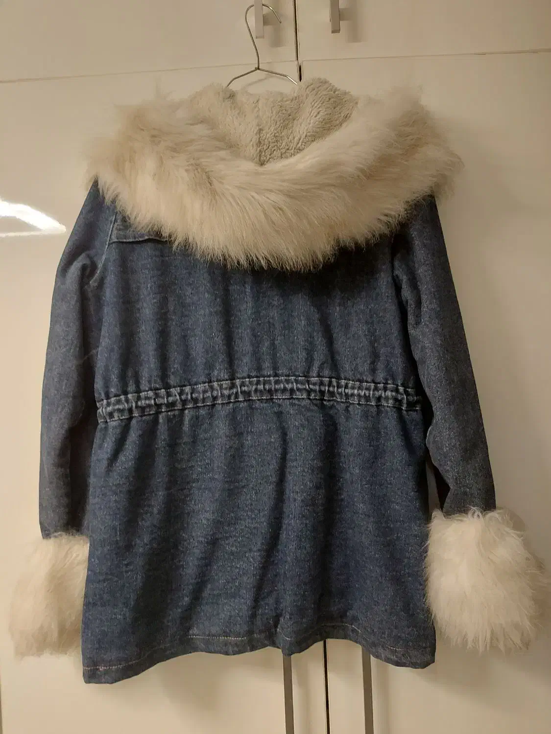 کاپشن در حد نو خیلی شیک|لباس|ری, شهرری|دیوار