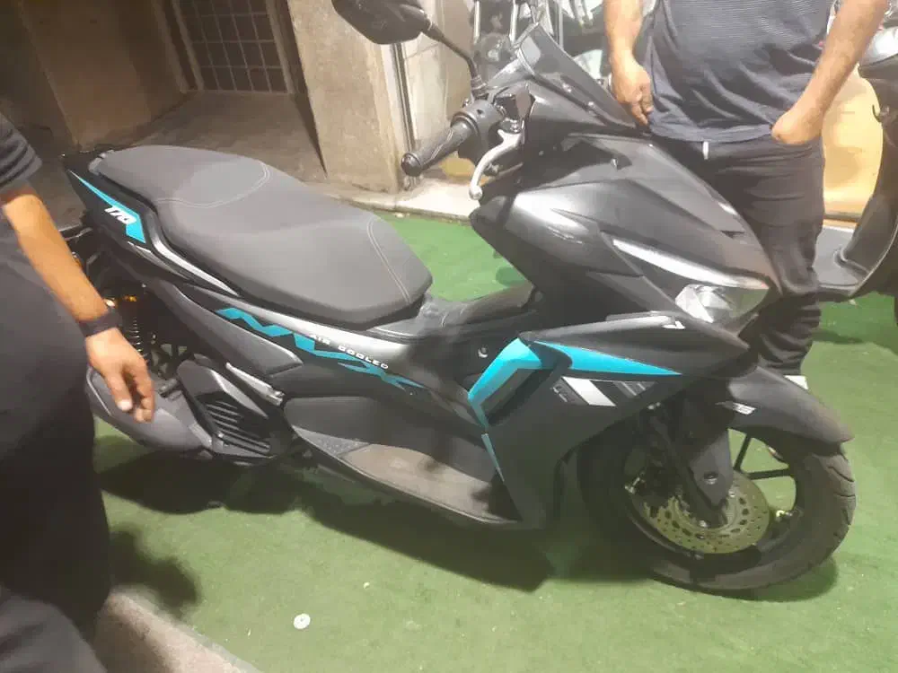 ایروکس ۱۷۰|موتورسیکلت|کرج, کلاک نو|دیوار