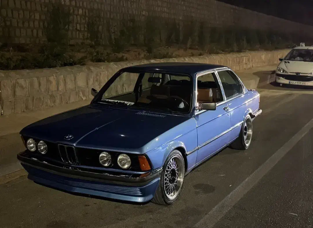 bmw 320(e21)|خودرو کلاسیک|شیراز, عفیف‌آباد|دیوار