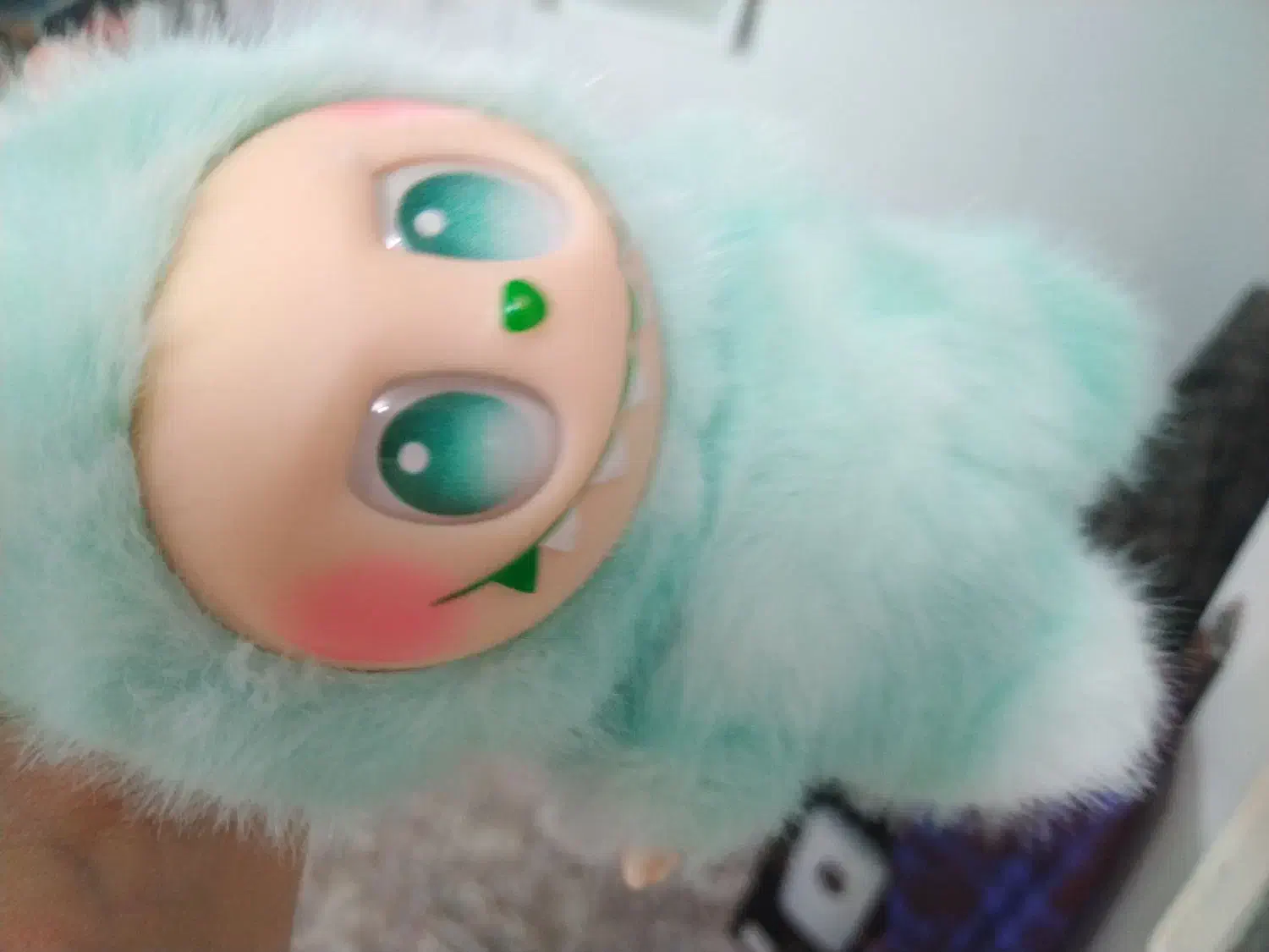 لبو بو|اسباببازی|سبزوار, قصبه شرقی|دیوار