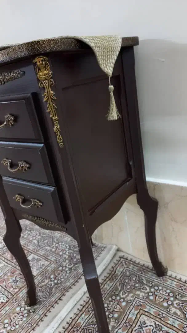 فروش میزتلفن|میز تلفن|قم, گلزار|دیوار