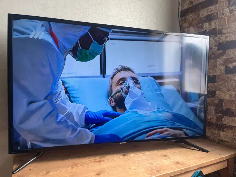 تلویزیون ۴۳ اینچ Samsung مدل 43m5870|تلویزیون و پروژکتور|بندر انزلی, معلم|دیوار