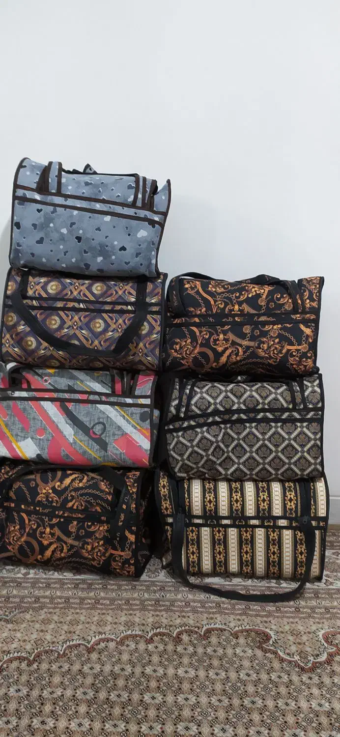 کیف|کیف، کفش، کمربند|قروه, |دیوار