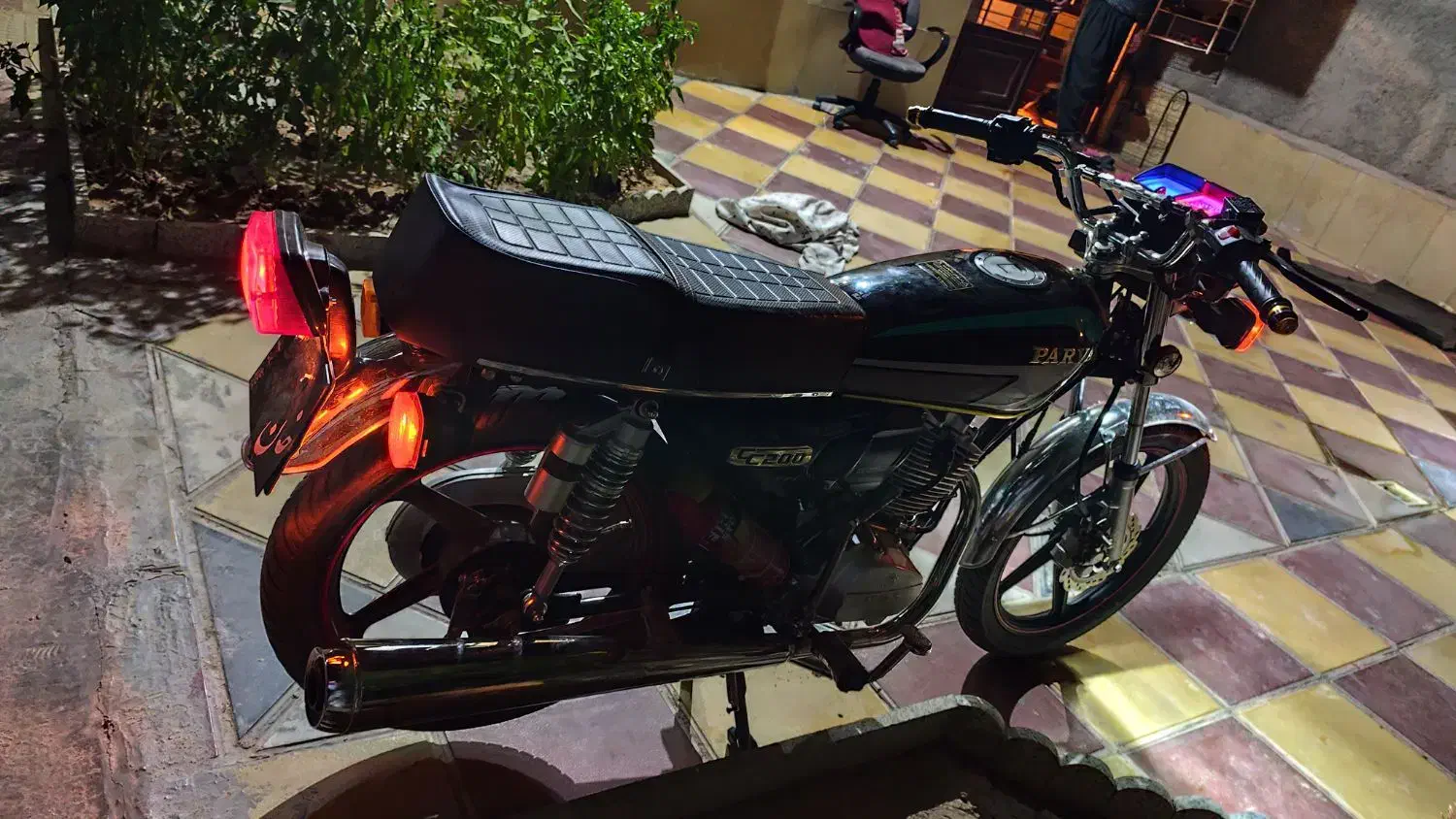 موتور تخت 200|موتورسیکلت|سنندج, |دیوار