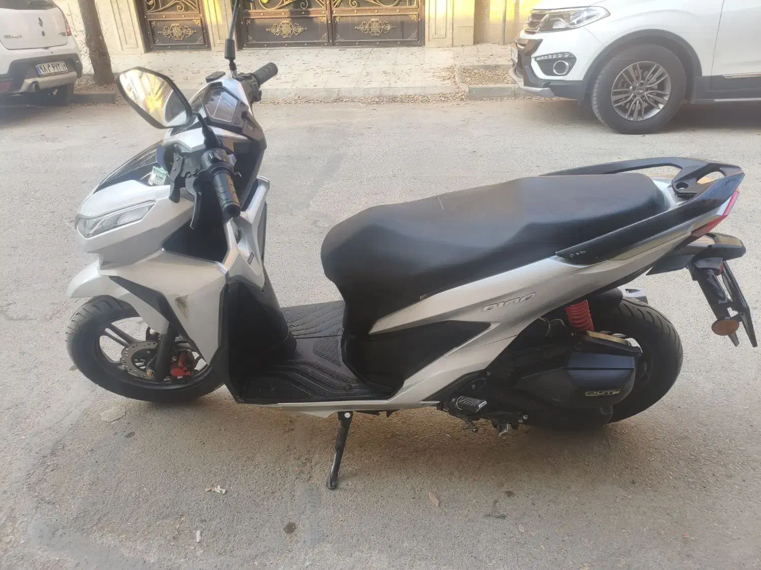 موتور دینو طرح کلیک ۱۵۰ سی سی|موتورسیکلت|شاهینشهر, نظامی|دیوار