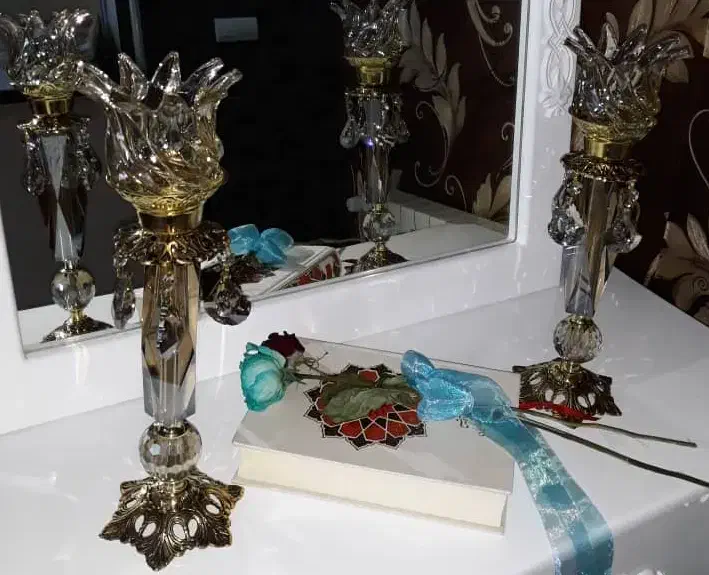 یک جفت شمعدان برنجی|صنایع دستی و سایر لوازم تزئینی|پاکدشت, پاکدشت (مامازند)|دیوار