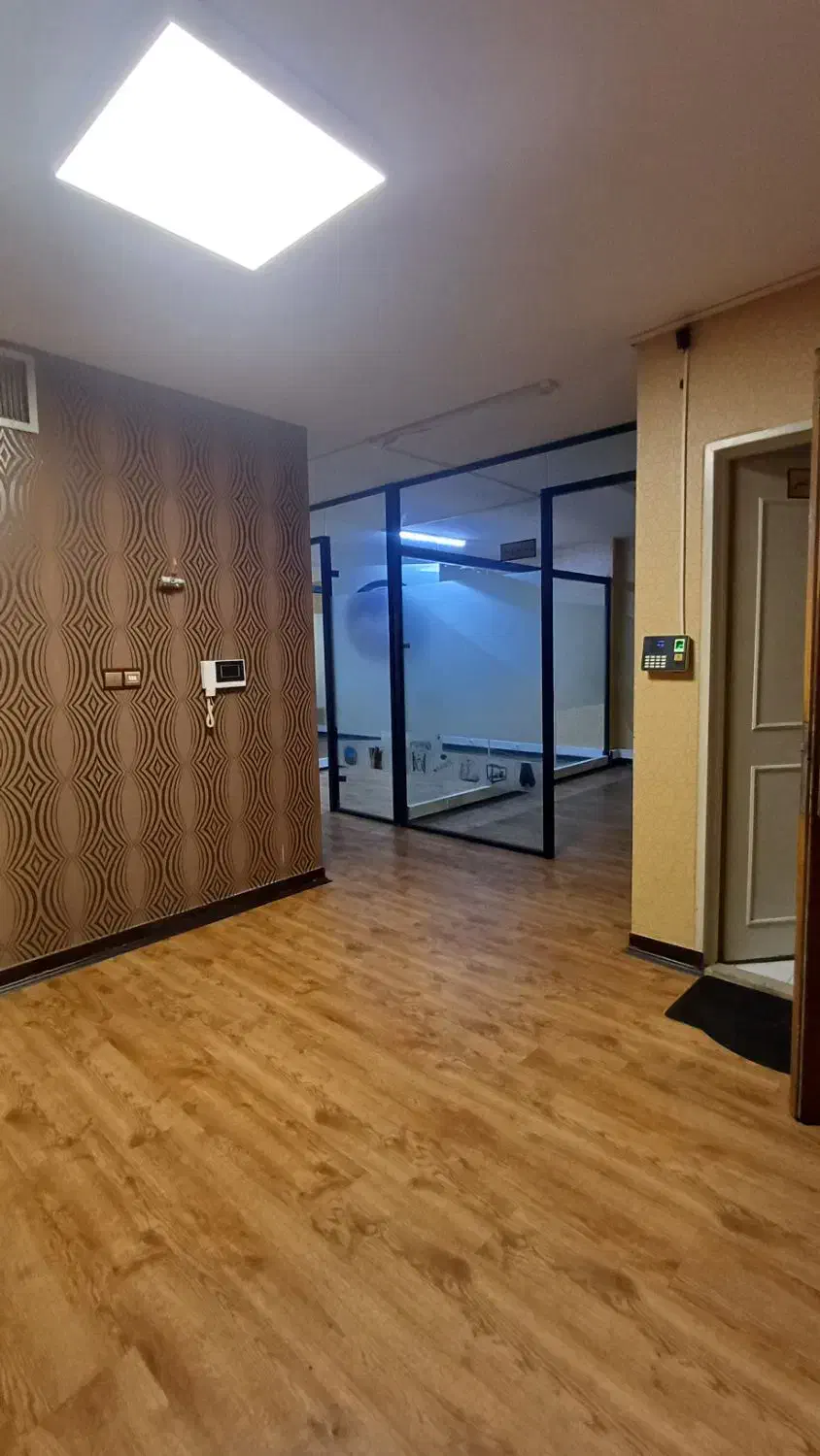 فروش/موقعیت اداری/۸۰ متری در سیدخندان/عکسها واقعی|فروش دفتر کار، اتاق اداری، مطب|تهران, سید خندان (جلفا)|دیوار