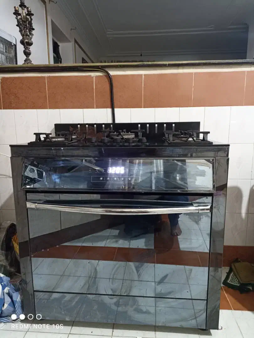 گاز دیجیتالی صفحه شیشه ای طرح فر|اجاق گاز و لوازم برقی پخت‌وپز|زاهدان, |دیوار