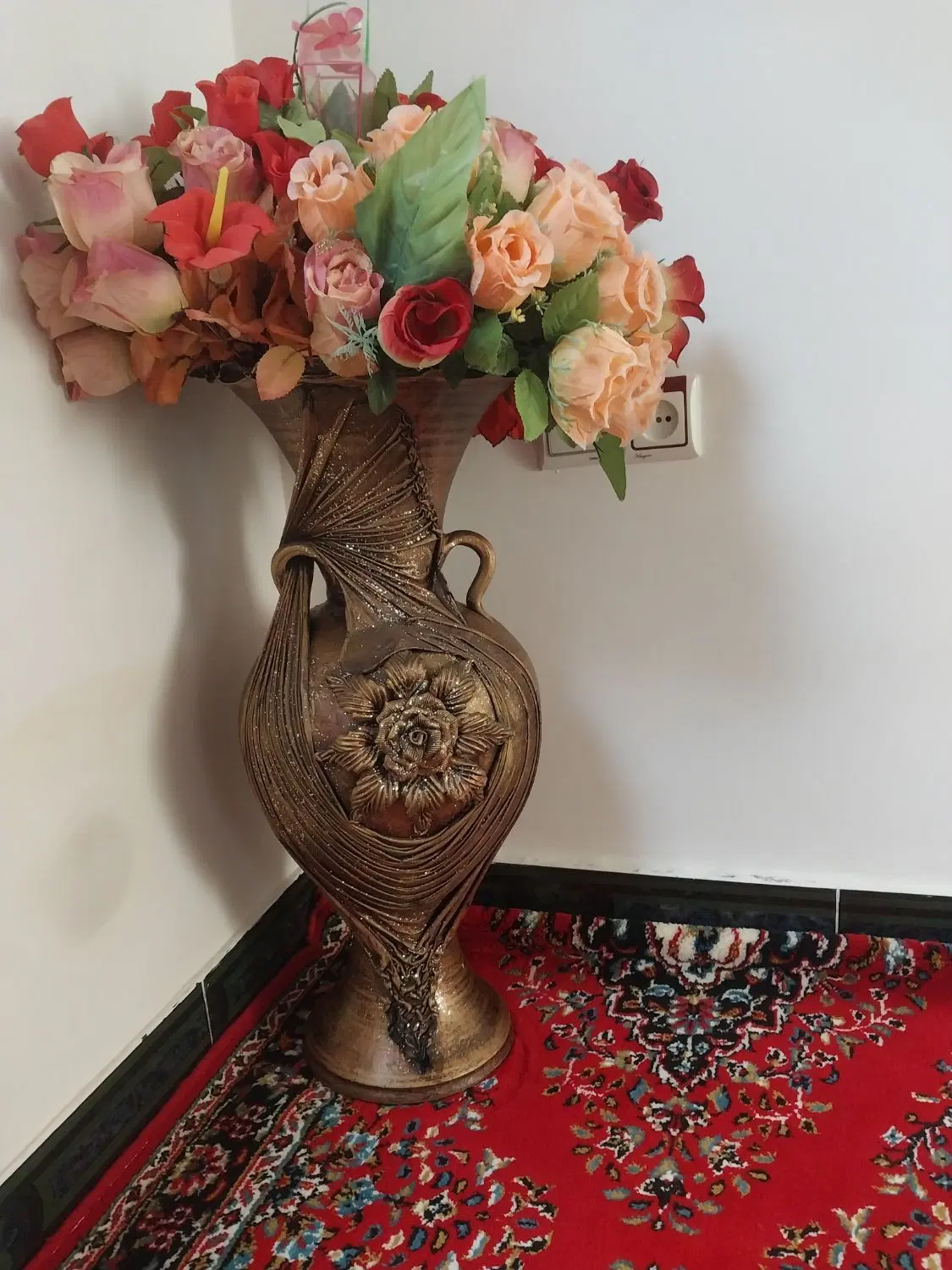 گل وگلدان|گل مصنوعی|اسدآباد, |دیوار
