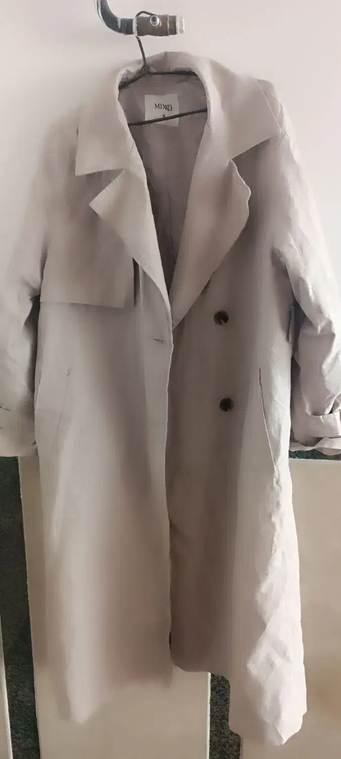 لباس|لباس|نقده, |دیوار