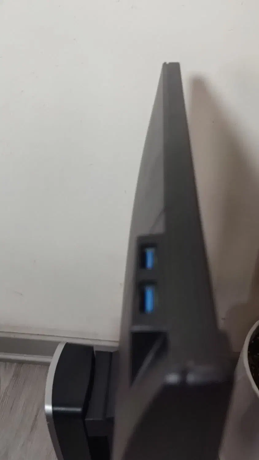 مانیتور hdmi 22 dell فول اچ دی|قطعات و لوازم جانبی رایانه|شیراز, زند|دیوار