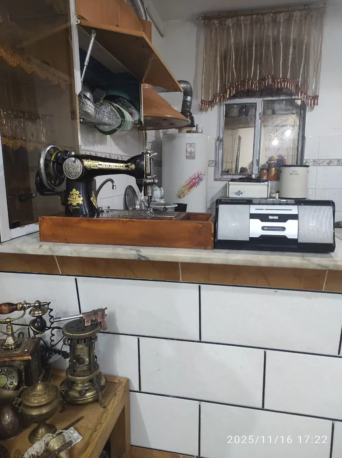 اشیا عتیقه و کلکسیونی|کلکسیون اشیاء عتیقه|ساوه, |دیوار