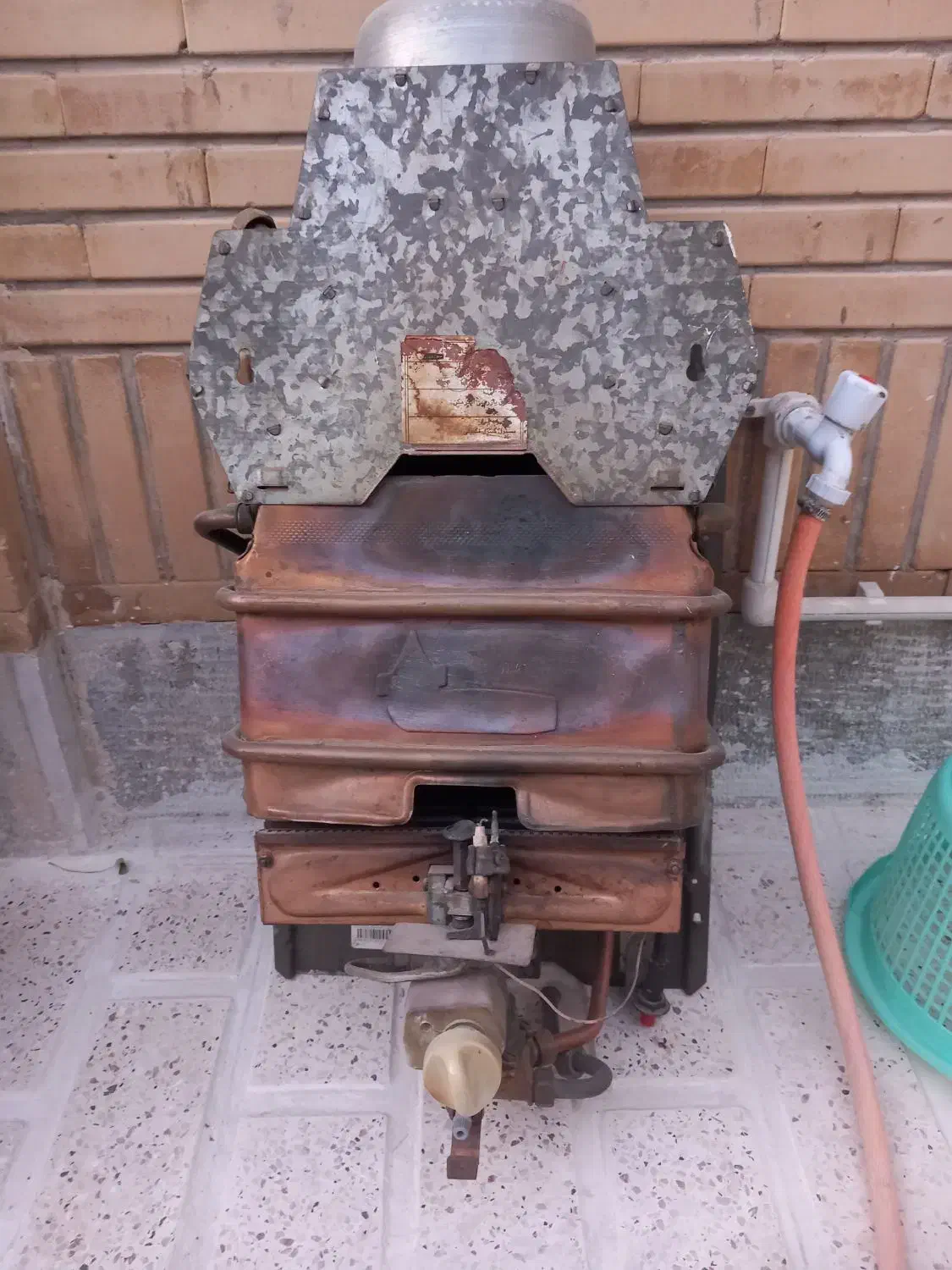 آبگرمکن دیواری|آبگرمکن، پکیج، شوفاژ|اراک, |دیوار