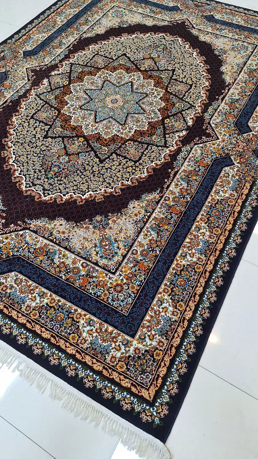 دو تخته فرش9متری700شانه سرمه‌ای رنگ|فرش|ایلام, |دیوار