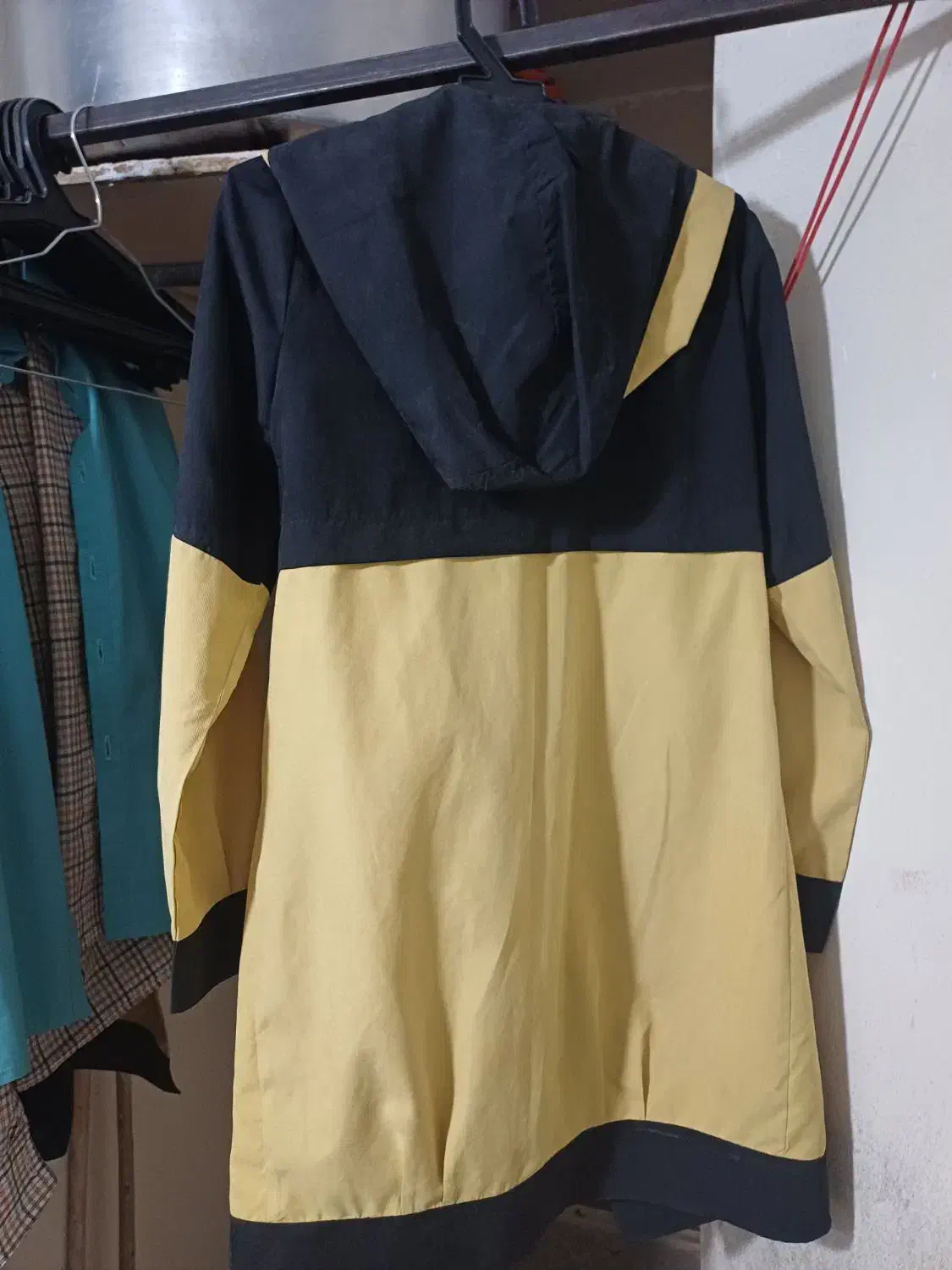 هودی|لباس|قزوین, |دیوار