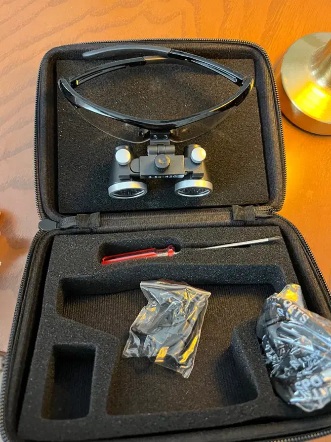 لوپ دندانپزشکی3.5x +هدلایت|پزشکی|رشت, استادسرا|دیوار