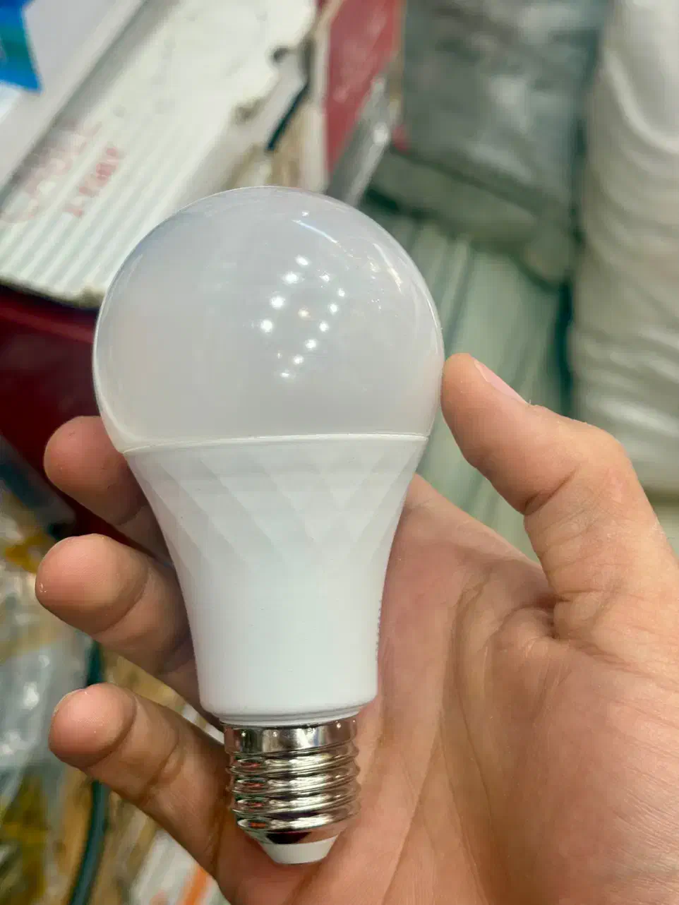 فروش ویژه لامپ گارانتی دار|لامپ و چراغ|اندیمشک, |دیوار