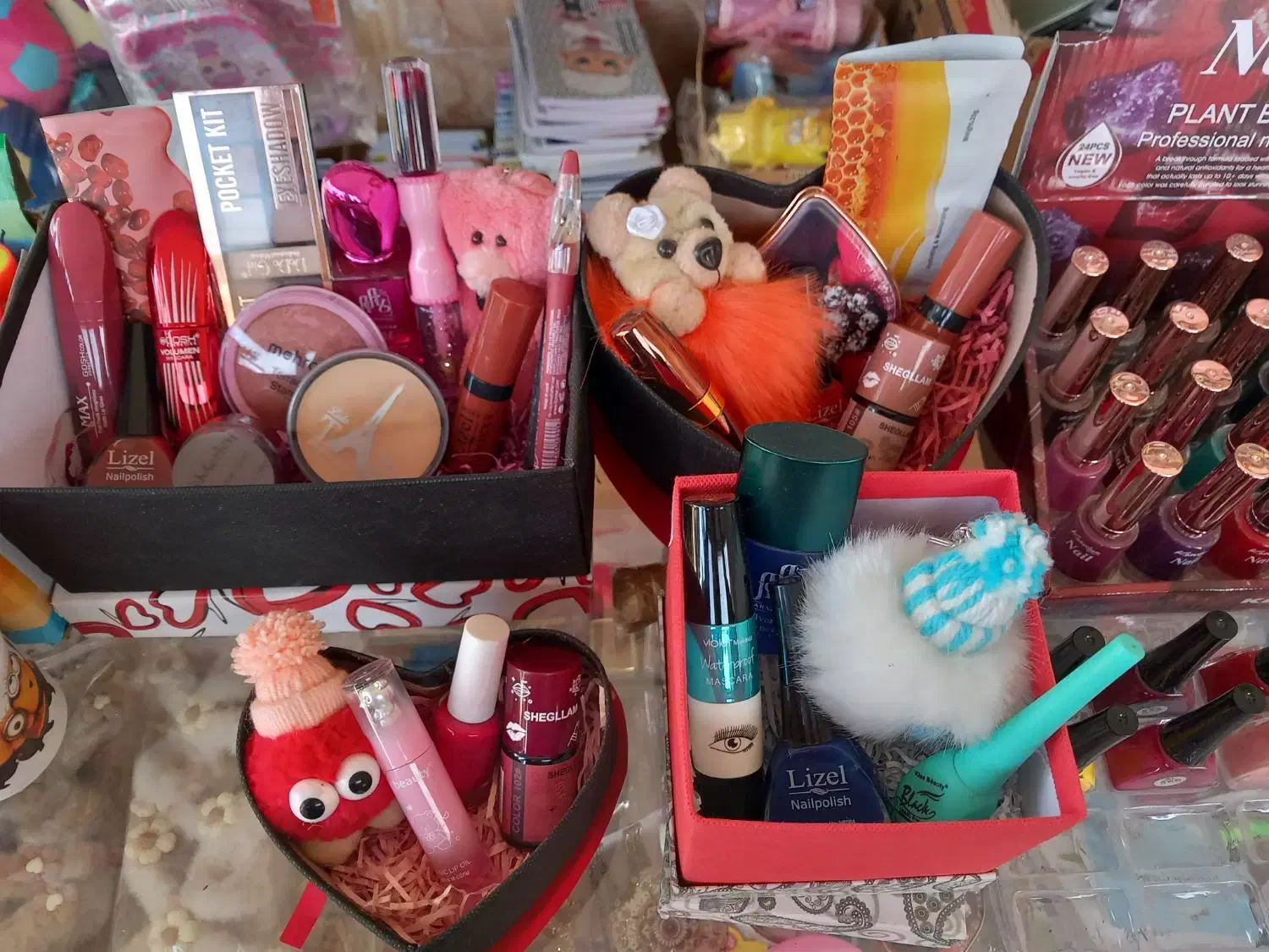 لوازم تحریر ارایشی خرازی...|لوازم التحریر|سبزوار, باهنر|دیوار