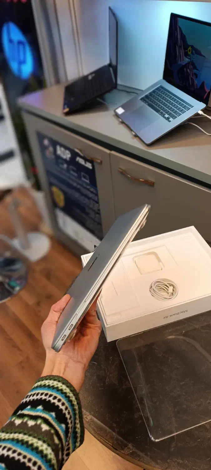 مک بوک ایر ۲۰۲۰|رایانه همراه|تهران, میدان ولیعصر|دیوار