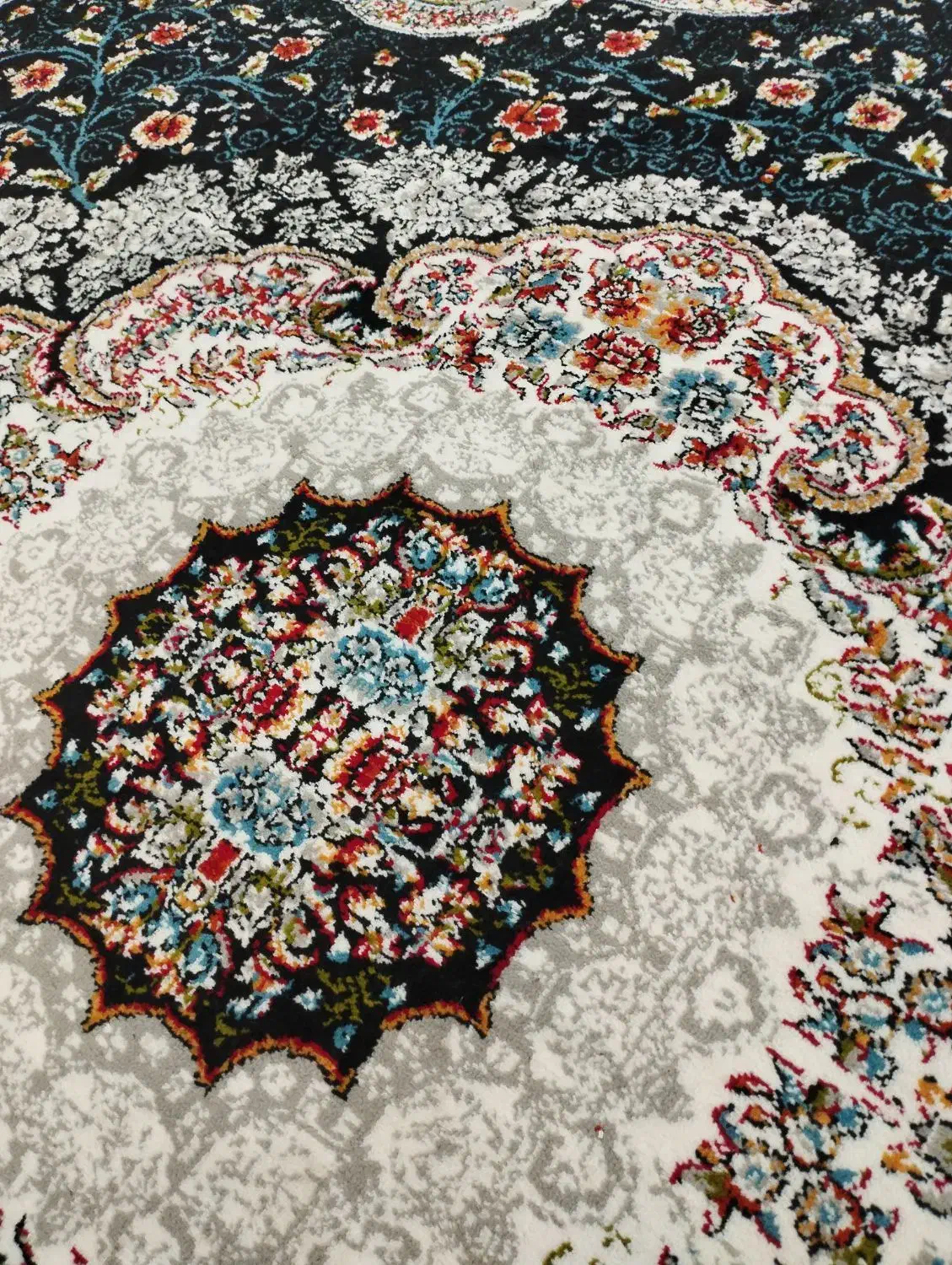 فروش 4عددقالی نو6متری نصف قیمت کارخانه|فرش|مریوان, |دیوار