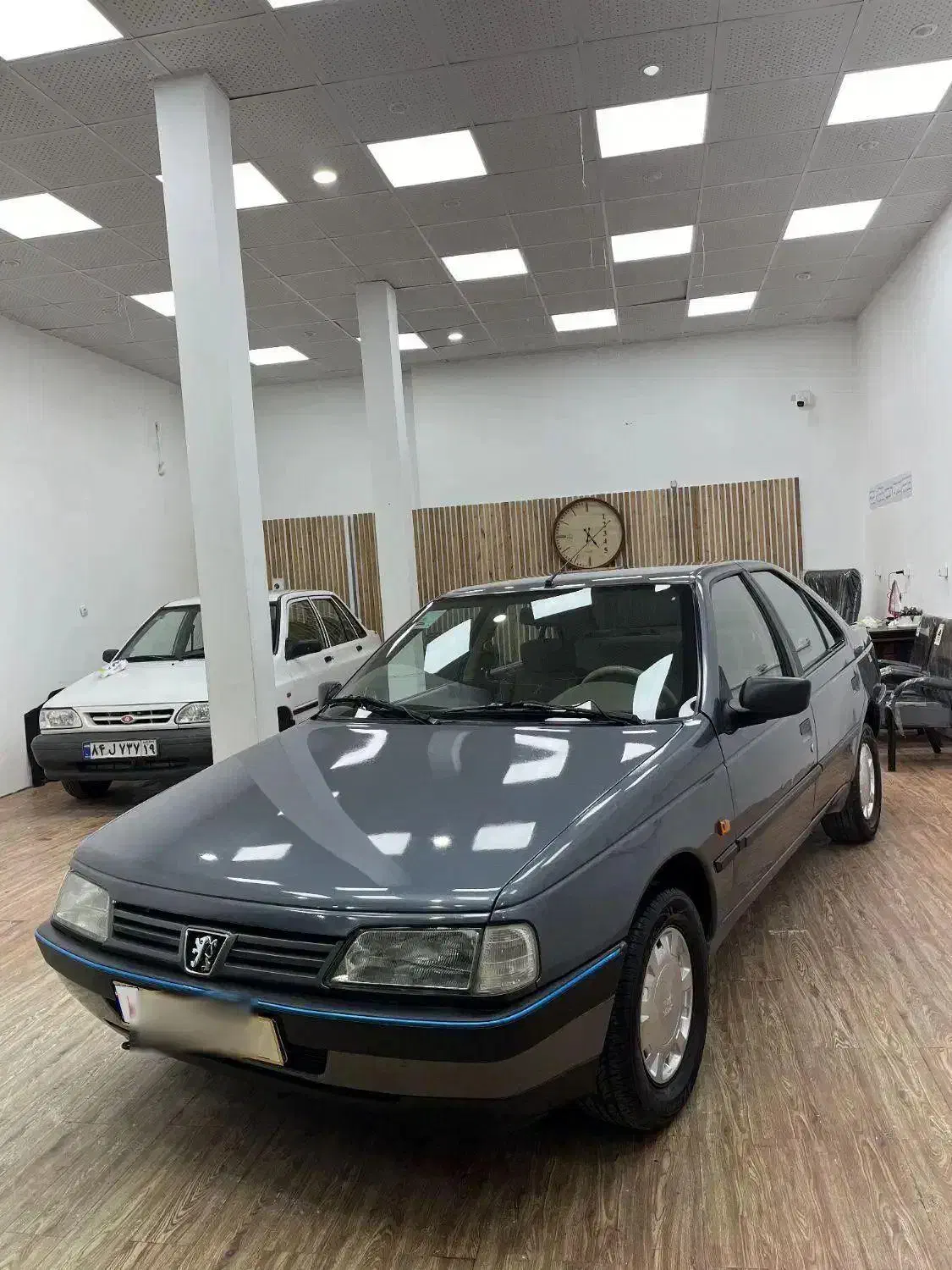 پژو۴۰۵|خودرو سواری و وانت|سنندج, |دیوار