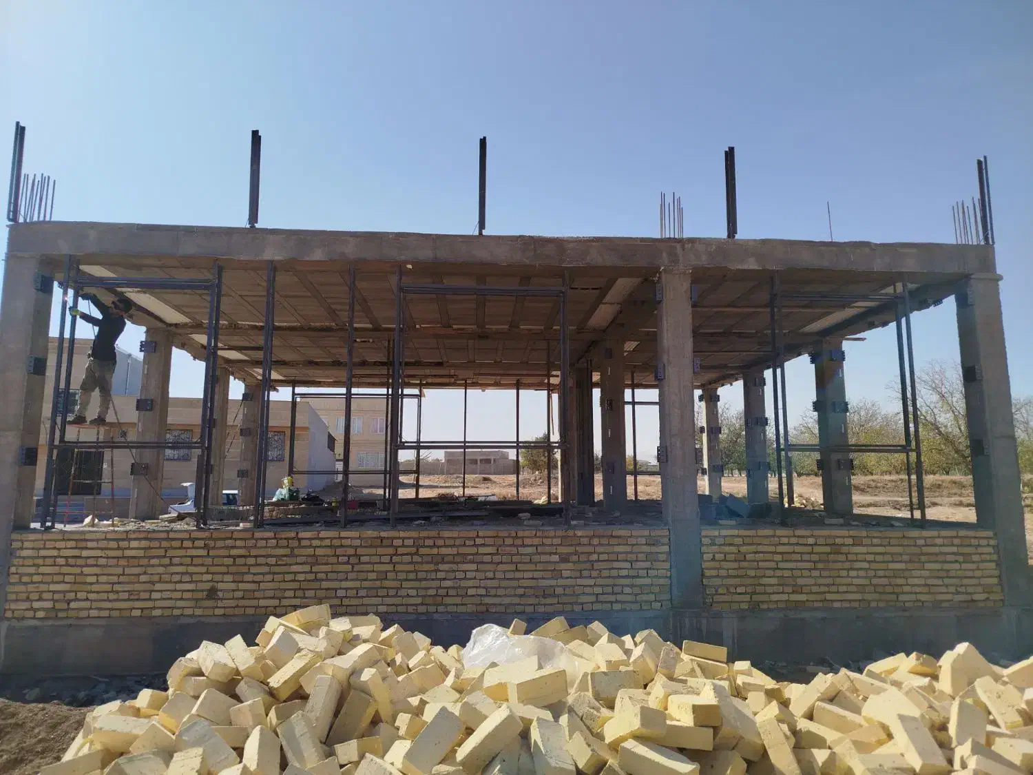 جوشکار|خدمات پیشه و مهارت|اسفرورین, |دیوار