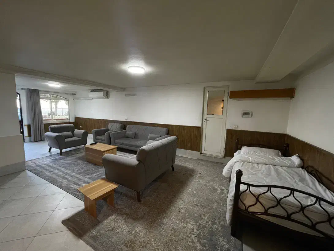 یک خواب ۳ تخته چسبیده به ساحل|اجارهٔ کوتاه‌مدت آپارتمان و سوئیت|نوشهر, |دیوار