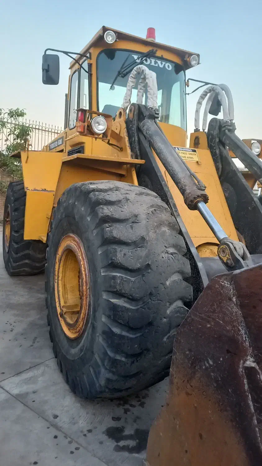 لودر ولوو ال۱۲۰|خودرو سنگین|قمرود, |دیوار