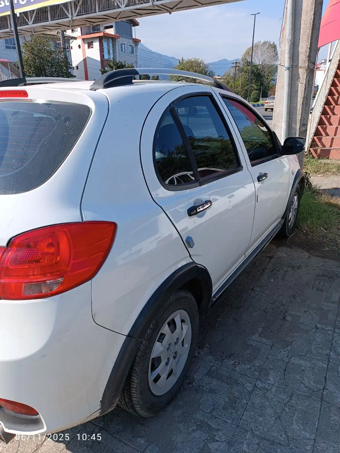 فروشی کوییک ۱۴۰۱ سالم|خودرو سواری و وانت|چابکسر, |دیوار