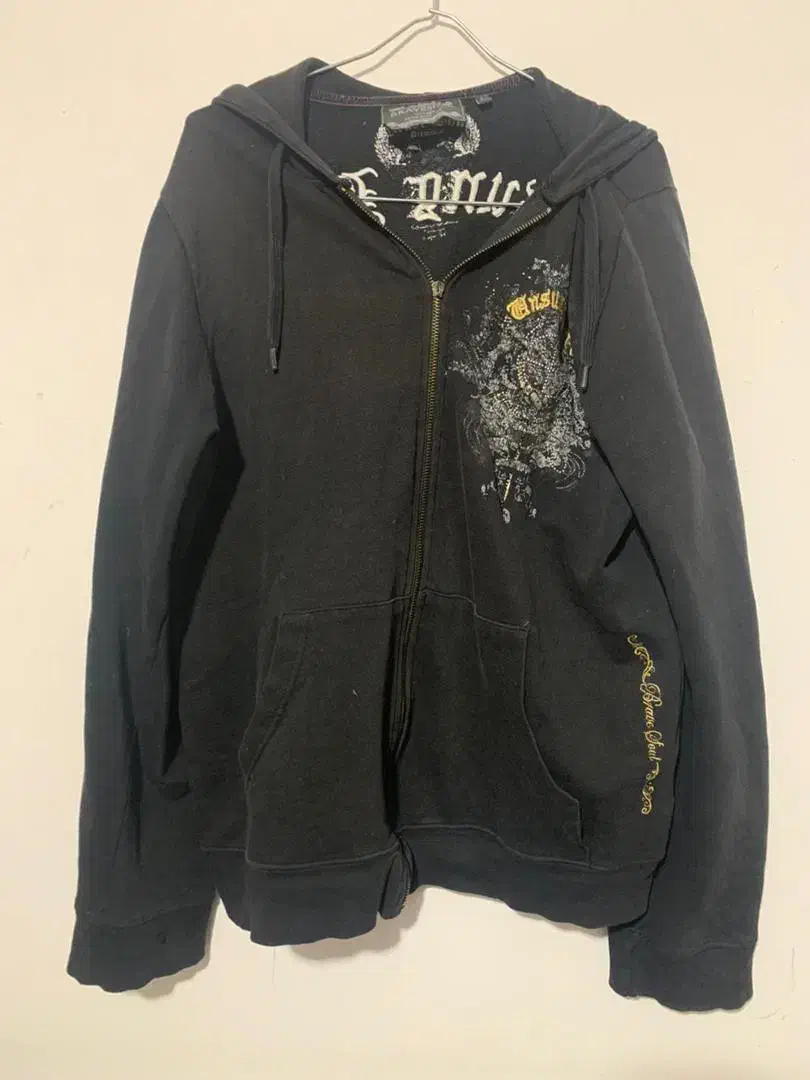 فروش هر تیکه جنس فقط ۲۰۰تومن|لباس|سنندج, |دیوار