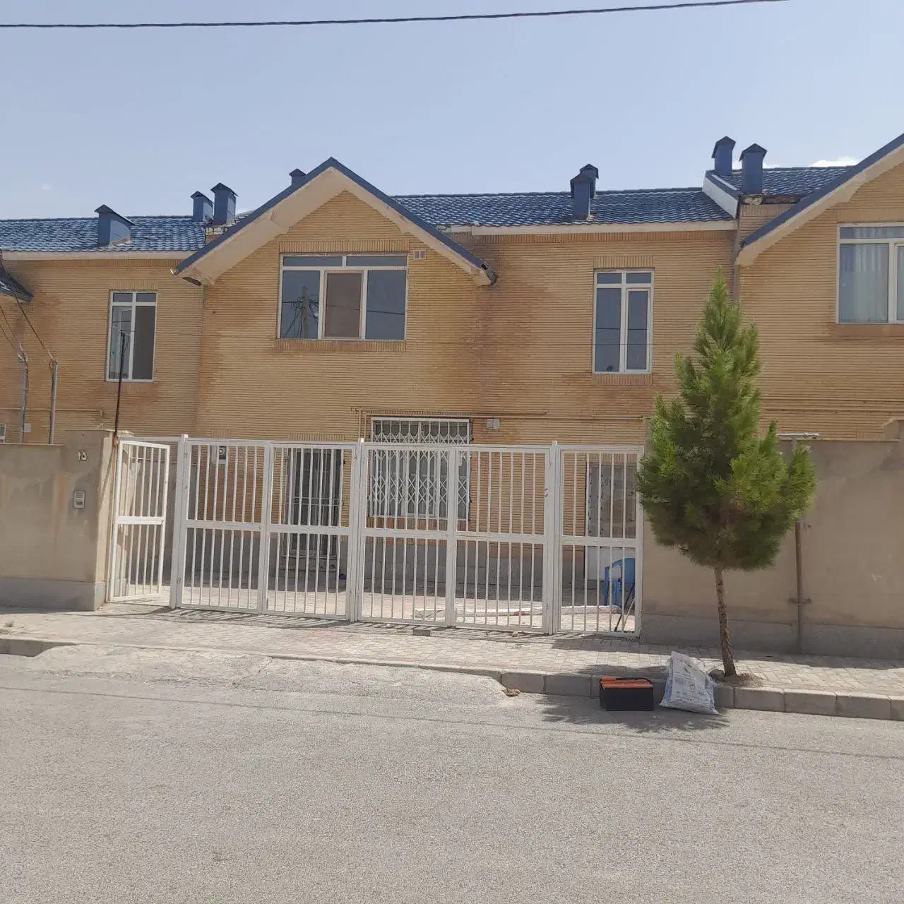 فروش خانه ۷۰ متری اعتماد بنا|فروش خانه و ویلا|گلبهار, شهر جدید گلبهار|دیوار