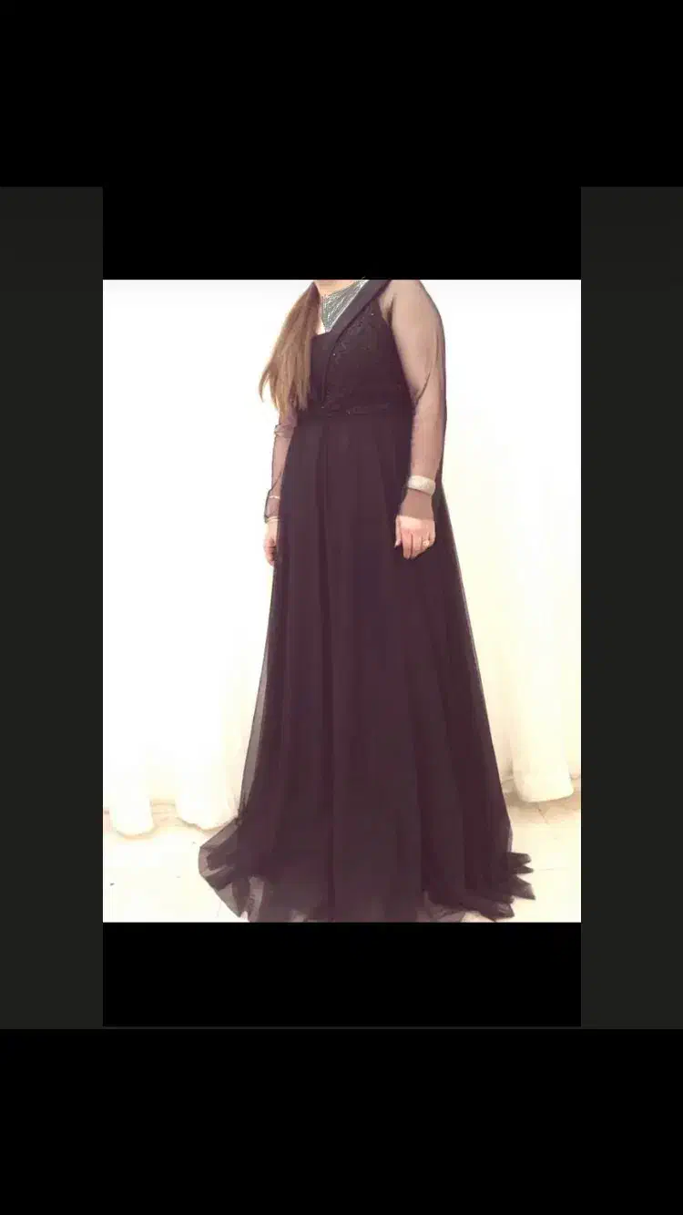 پیراهن مجلسی|لباس|چالوس, |دیوار