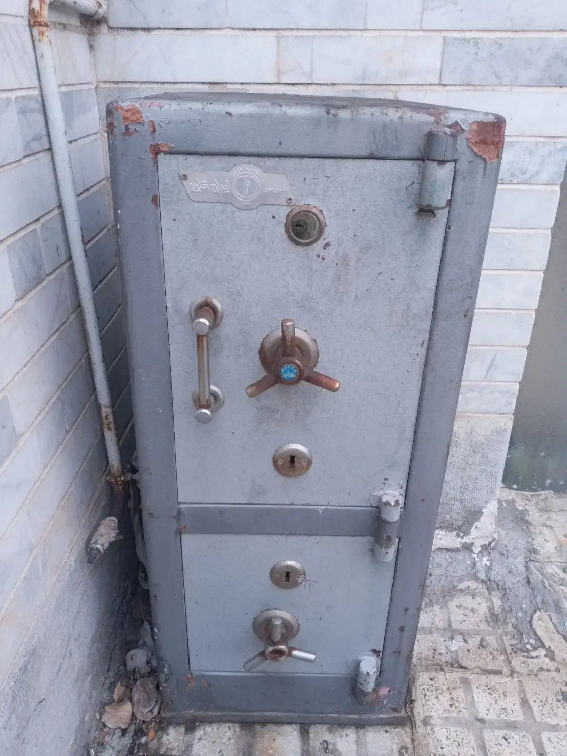 گاوصندوق و در آهنی|ابزارآلات|زنجان, |دیوار