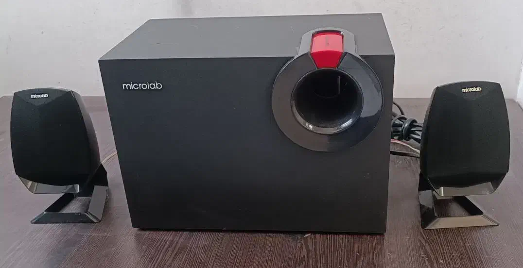 اسپیکر ۳ تیکه کامپیوتر برند معتبر و بسیار باکیفیت|قطعات و لوازم جانبی رایانه|قزوین, |دیوار