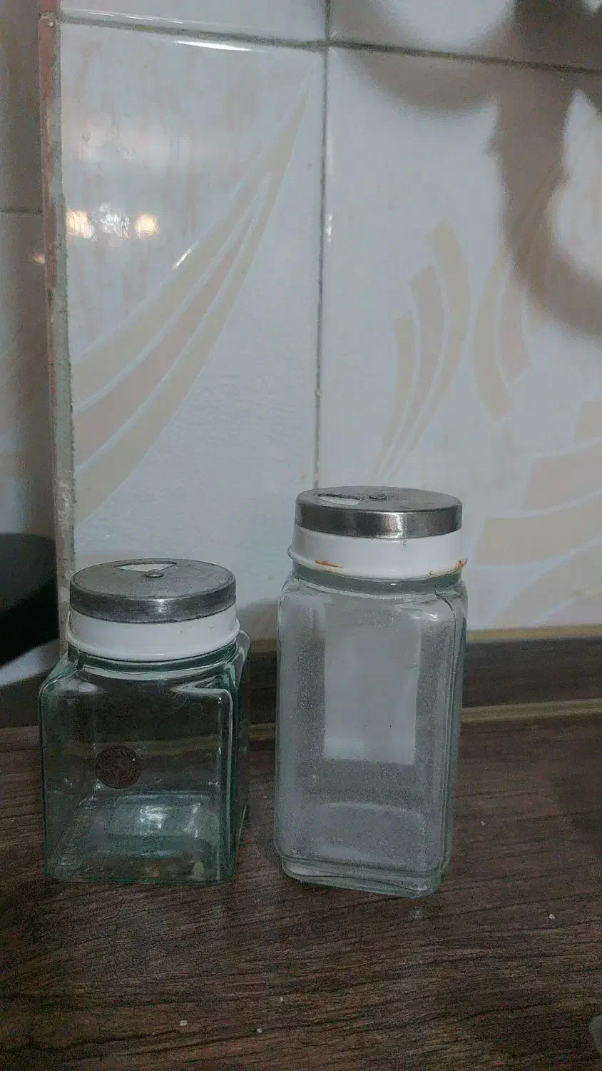 جا ادویه ای|ظروف نگهدارنده، پلاستیکی، یک‌بارمصرف|پردیس, فاز ۱|دیوار