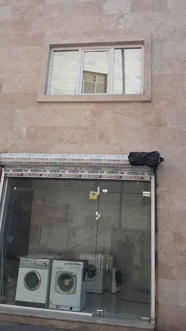 مغازه ۲۰ متری|اجارهٔ مغازه و غرفه|تهران, خزانه|دیوار