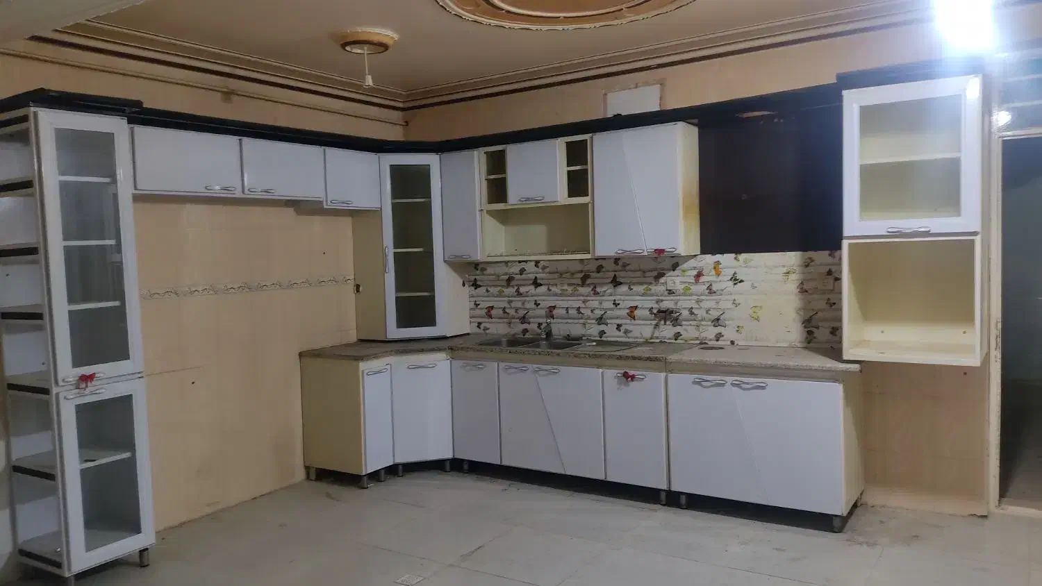 کابینت تمام فلز در حد نو|مصالح و تجهیزات ساختمان|برازجان, |دیوار