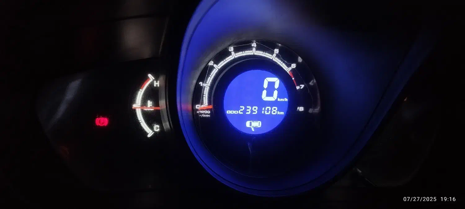 لیفان x60 خونگی|خودرو سواری و وانت|فولادشهر, B7|دیوار