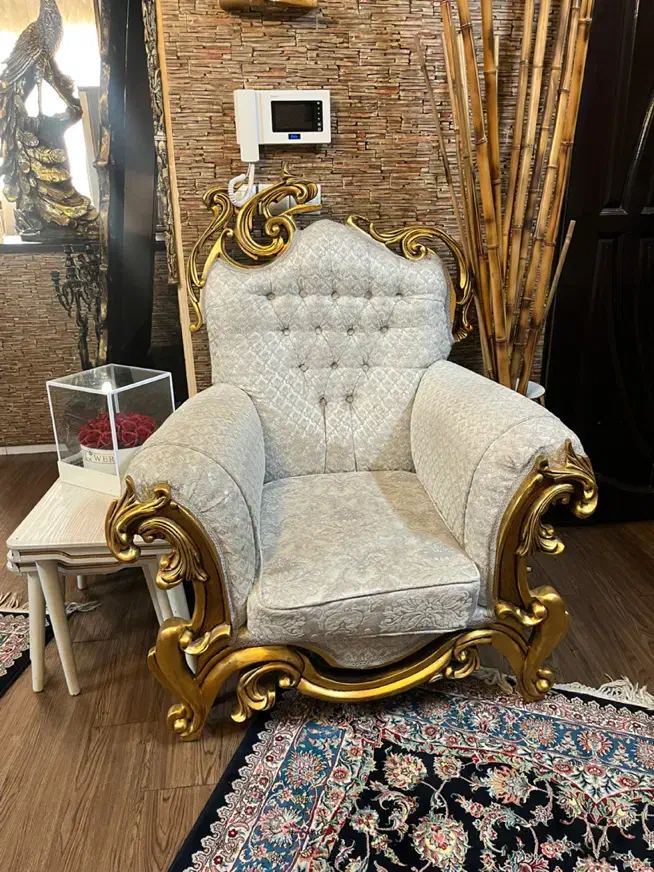 مبل کلاسیک ۷ نفره|مبلمان خانگی و میز عسلی|تهران, افسریه جنوبی|دیوار